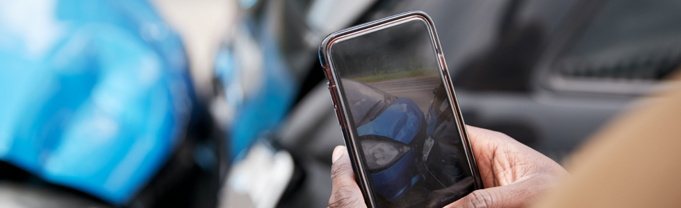 taking photo after car accident